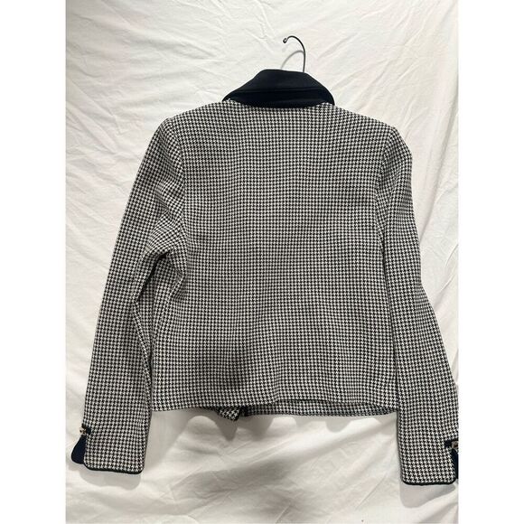 Gorgeous St. John Collection Black & White Jacket, size 4 - Picture 7 of 7